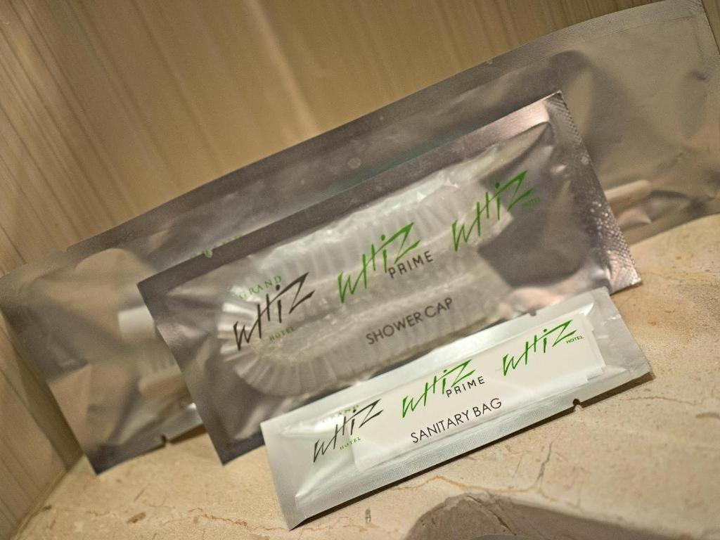 Whiz Prime Hotel Darmo Harapan Surabaya Exterior photo